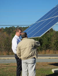 Michael Manlove teaching at Delaware Technical Community College Solar Photovoltaic Operations & Maintenance Course